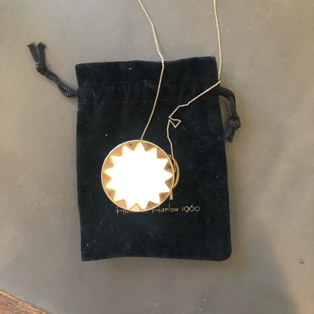House of Harlow Sunburst